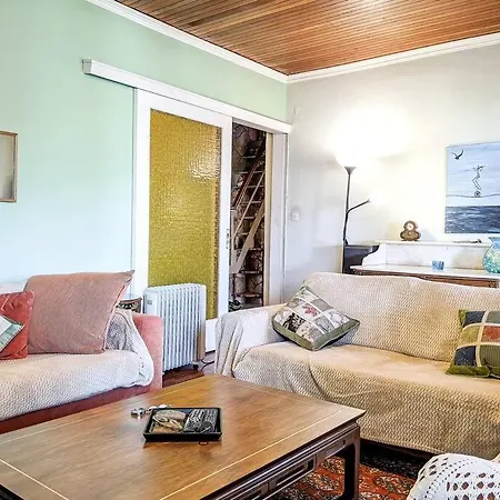 To Relax, 1km From The Beach! Neo Epivates