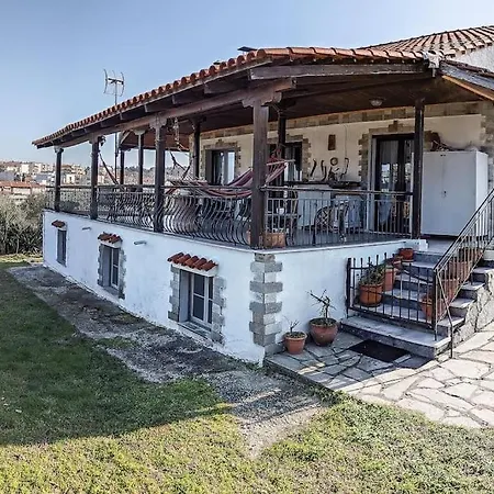 To Relax, 1km From The Beach! * Neo Epivates